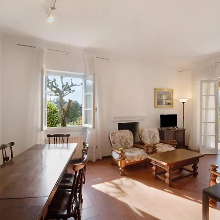 Topazio Apartment Lierna