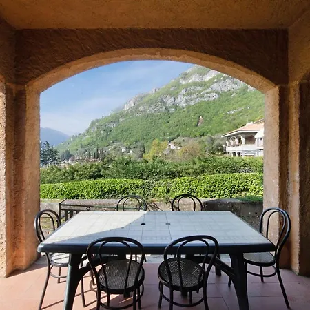 Apartment Topazio Lierna