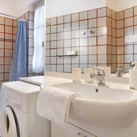 Topazio Apartment Lierna